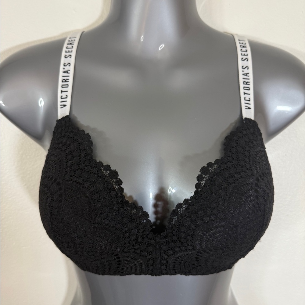 Victoria's Secret Black Lace Bra Size 32D SKU0139 - Picture 1 of 10